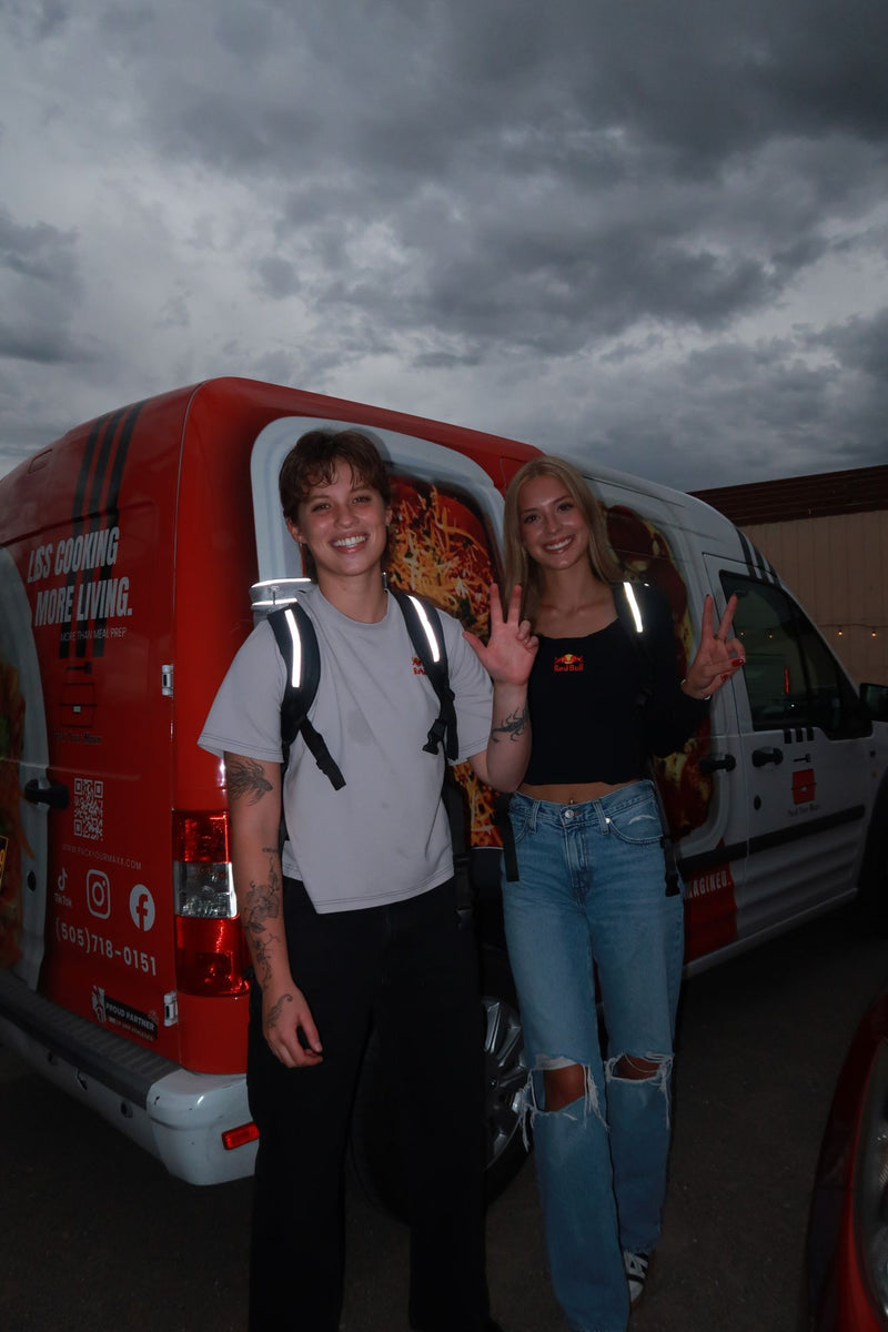 Pack Your Maxx van